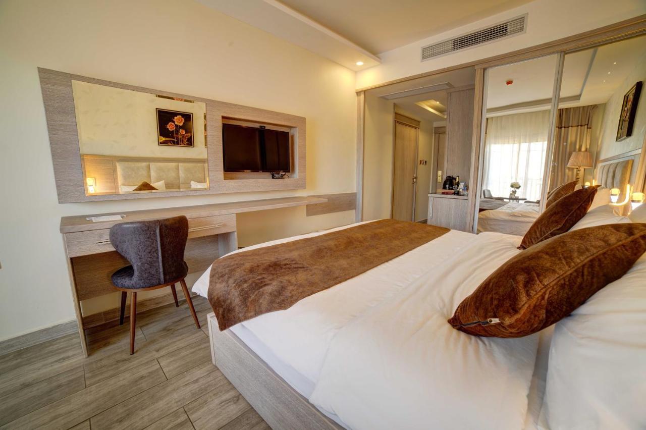 Laverda Hotel 亚喀巴 外观 照片